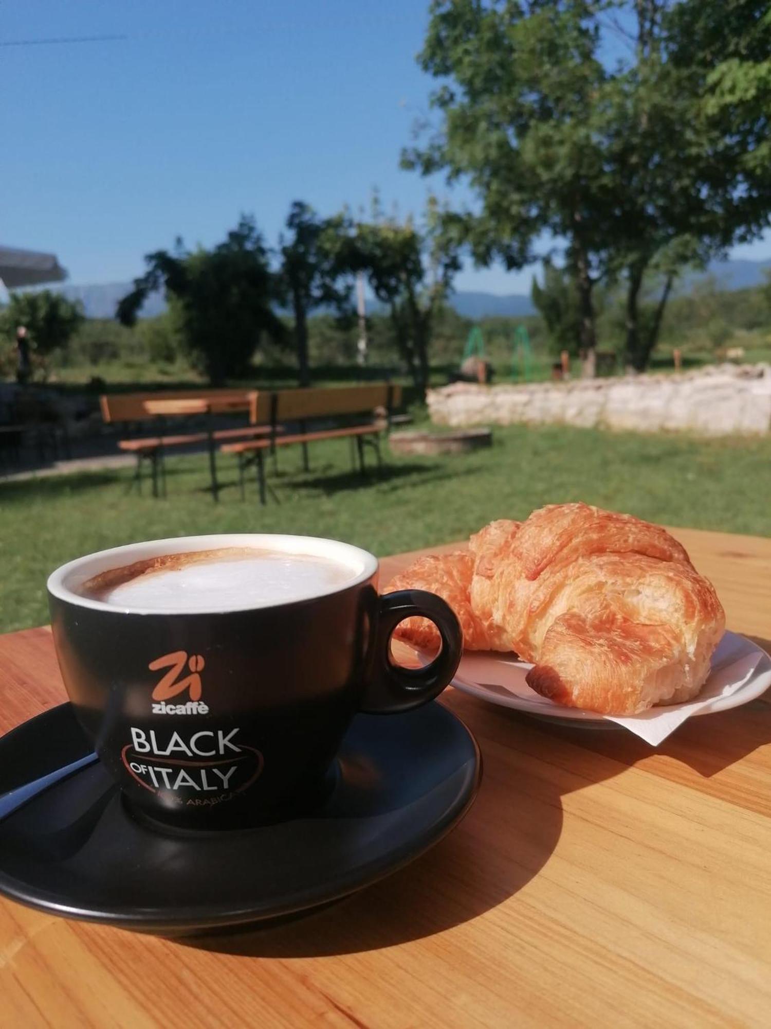 Bed&Breakfast La Ginestra アッバテッジョ エクステリア 写真